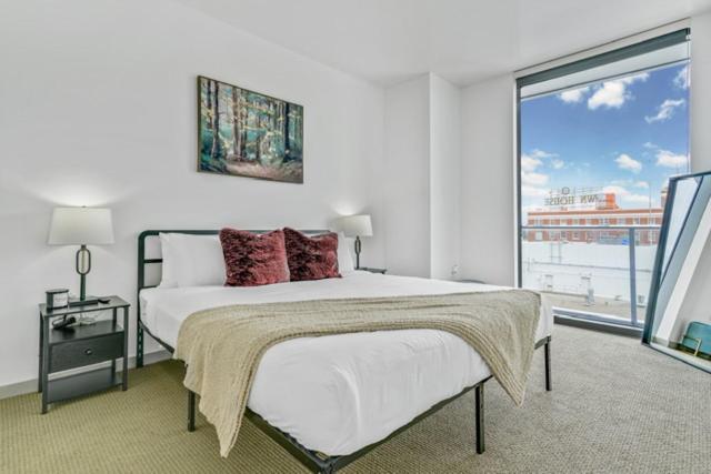 Modern Luxury 2 Bed With Panoramic Views In Downtown La *